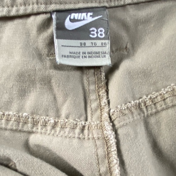 Nike Men’s Shorts Flat Front Design with Front/ Back Pockets,belt Loops, Sz: 38 - Picture 8 of 10